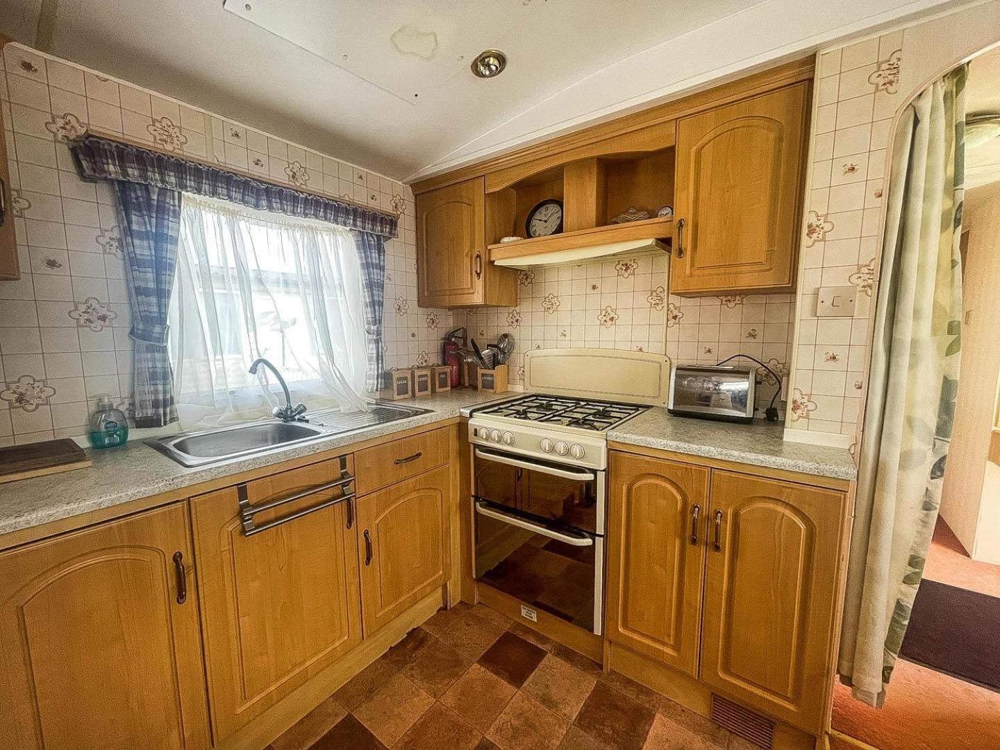 فندق 6 Berth Caravan With Decking Nearby Heacham Beach In Norfolk Ref 21047A المظهر الخارجي الصورة